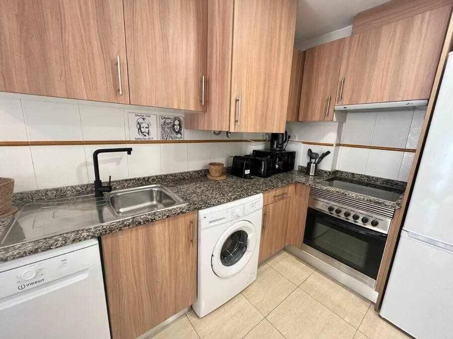 דירות אל קאמפיו Altamira 2 Campello Piscina, Garaje ,Wifi, A/C מראה חיצוני תמונה